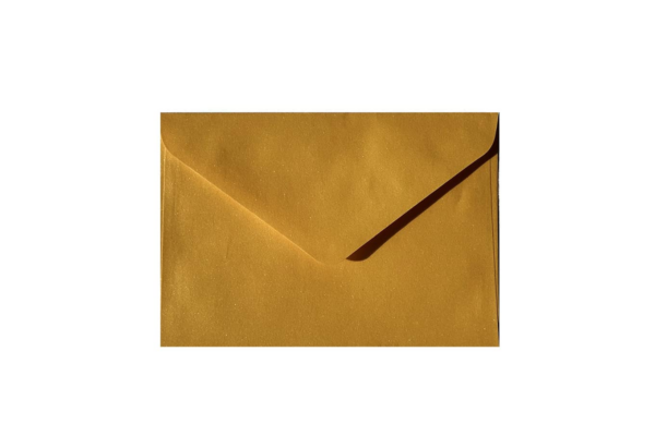 obalka-yellow-metalic-1_jpg